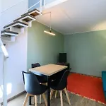 Interno 43