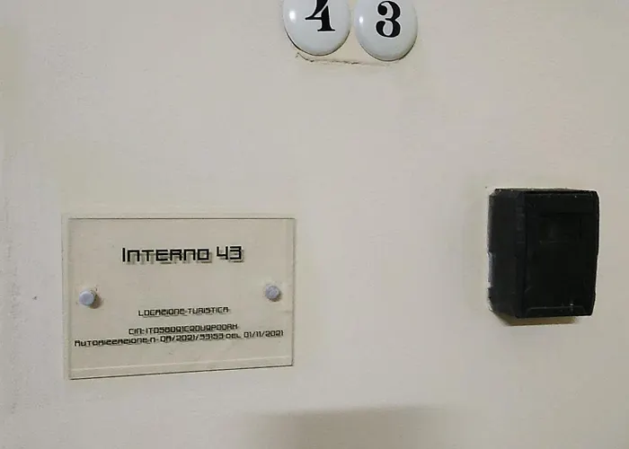 Interno 43 Apartment *